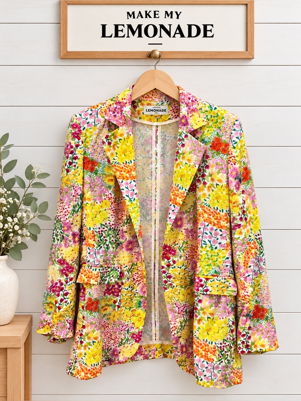 MAKE MY LEMONADE Floral Blazer Size 44